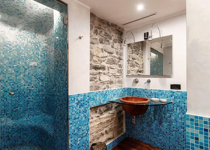 Crotto Polirolo - The House Of Travelers