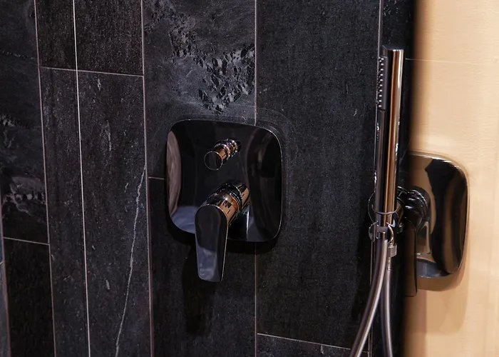 Crotto Polirolo - The House Of Travelers Apartamento *