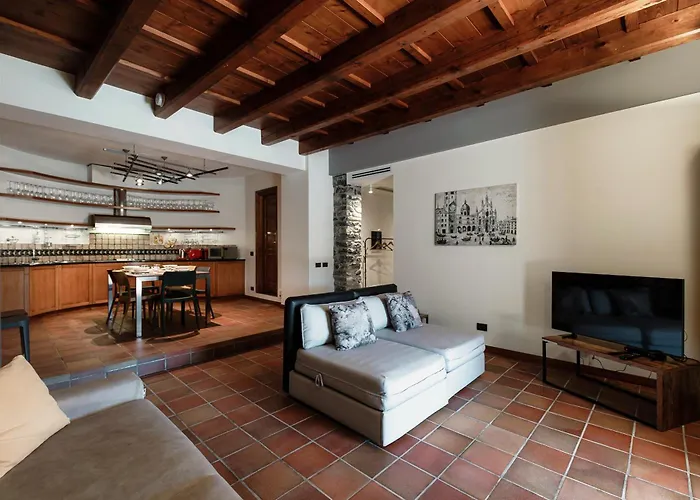 Apartment Crotto Polirolo - The House Of Travelers Cernobbio