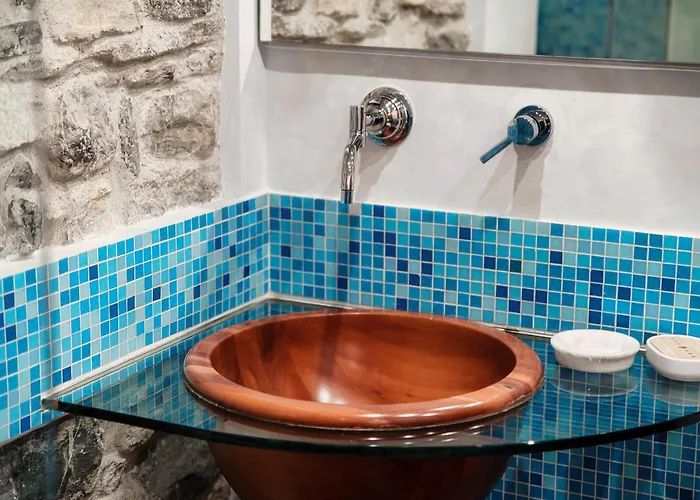 Crotto Polirolo - The House Of Travelers Apartment *