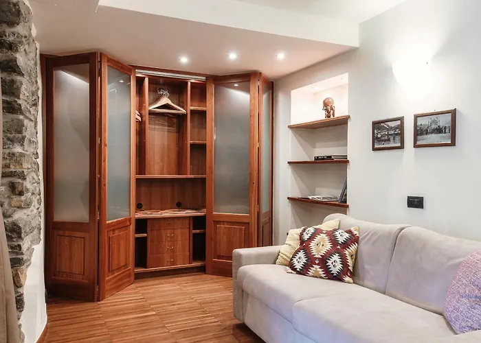 Crotto Polirolo - The House Of Travelers Apartamento Cernobbio