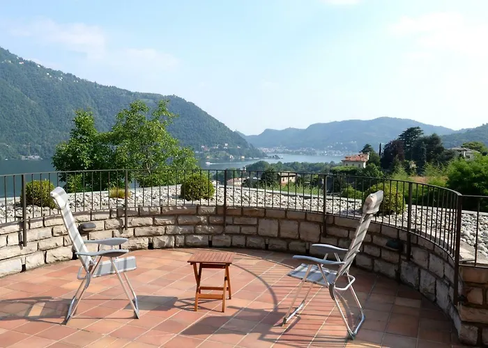 Lägenhet Crotto Polirolo - The House Of Travelers Cernobbio